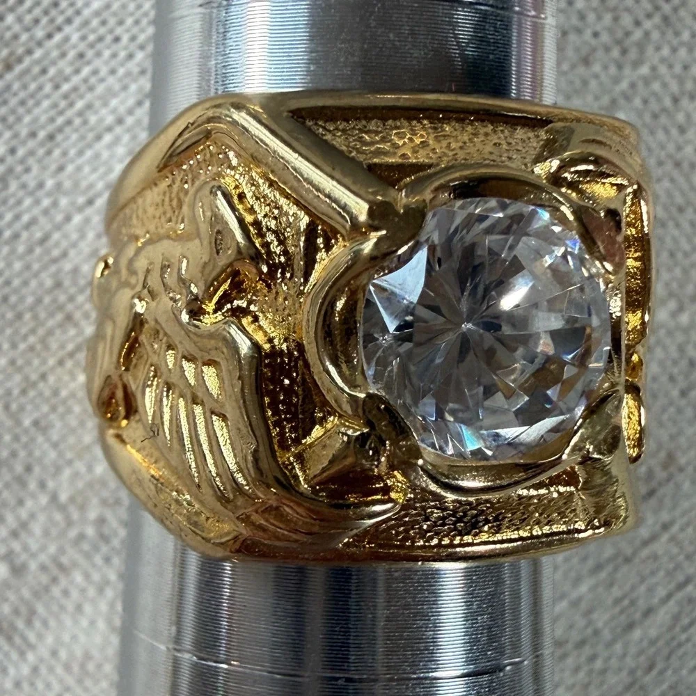 Vintage Seta‎ Mens Gold Tone Eagle Signet Ring Cubic Zirconia Size 8.25 Sopranos